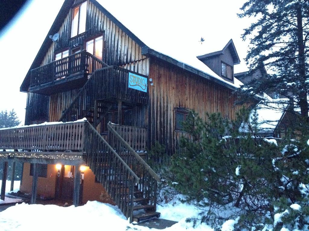 La Grange Country Inn ウェークフィールド エクステリア 写真