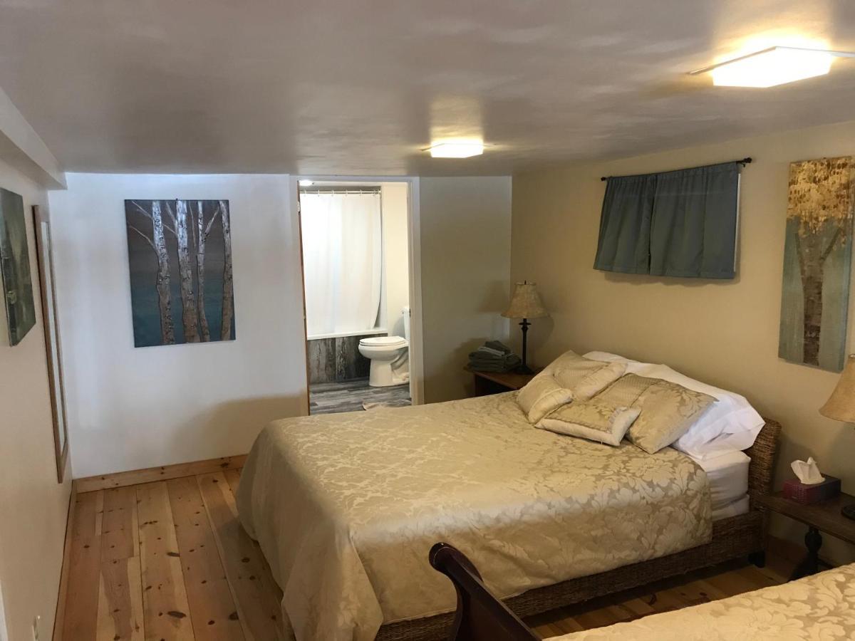 La Grange Country Inn ウェークフィールド エクステリア 写真